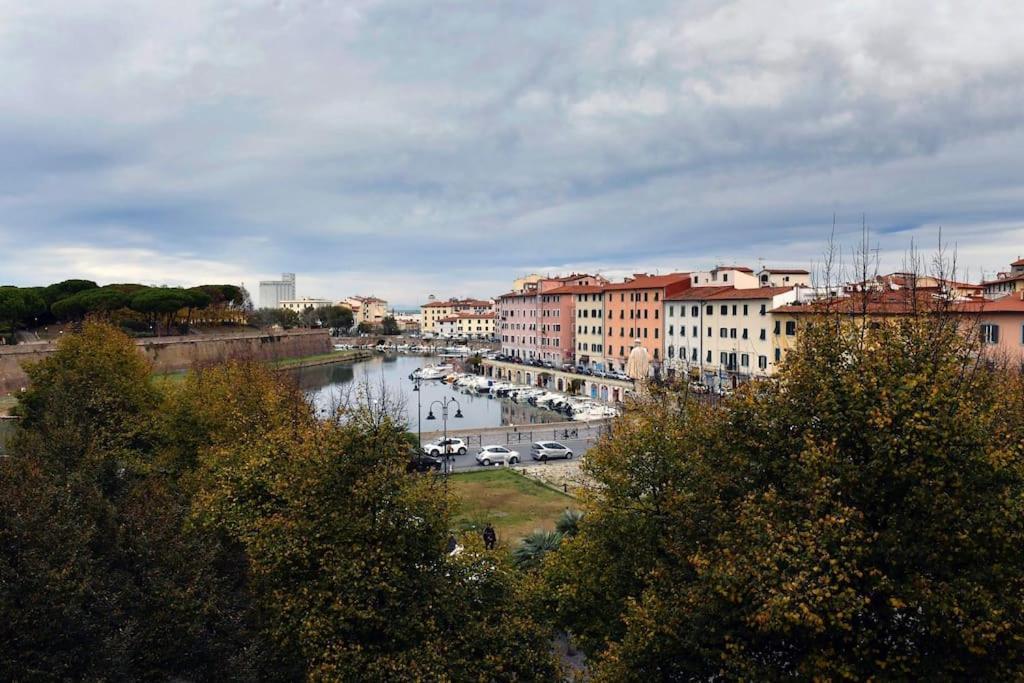 Il Garibaldino Apartment Livorno Bagian luar foto